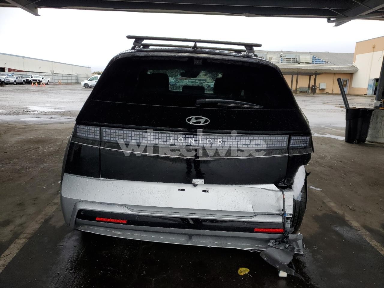 Photo 6 of 2025 HYUNDAI IONIQ 5 LIMITED (VIN 7YAKR4DA4SY028194)