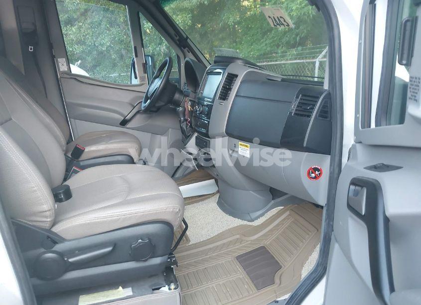 Photo 5 of 2016 Mercedes-benz Sprinter 3500 (VIN 8BNPF4CCXGE123778)