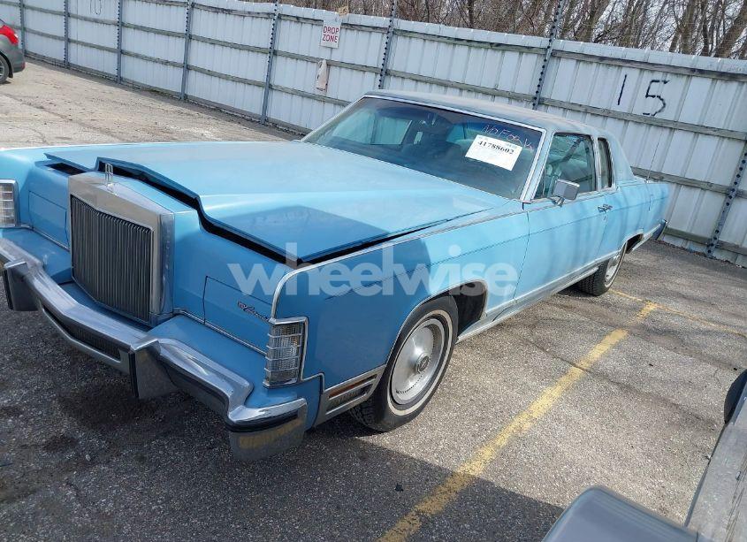 Photo 2 of 1978 Lincoln Continental (VIN 8Y81A942604)