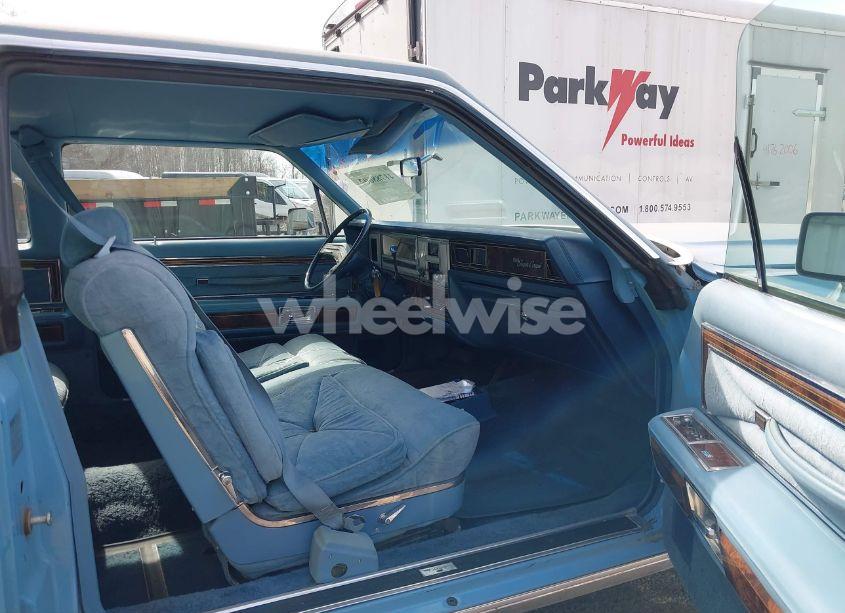 Photo 5 of 1978 Lincoln Continental (VIN 8Y81A942604)