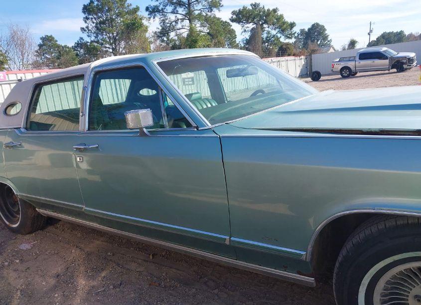 Photo 13 of 1978 Lincoln Continental (VIN 8Y82A893531)