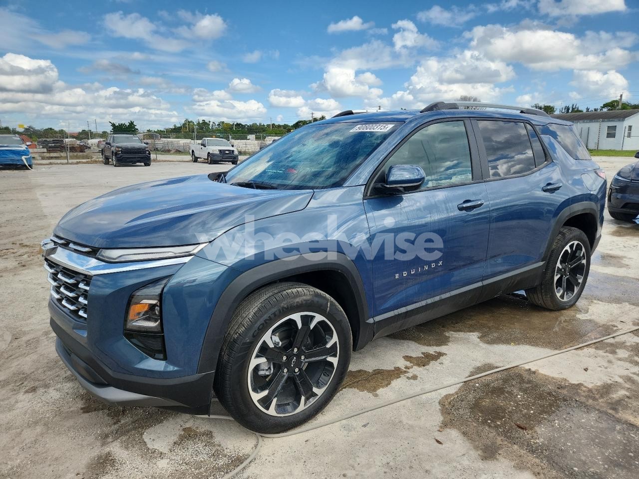 2025 CHEVROLET EQUINOX LT (VIN 9362NN6A69B050001) main photo