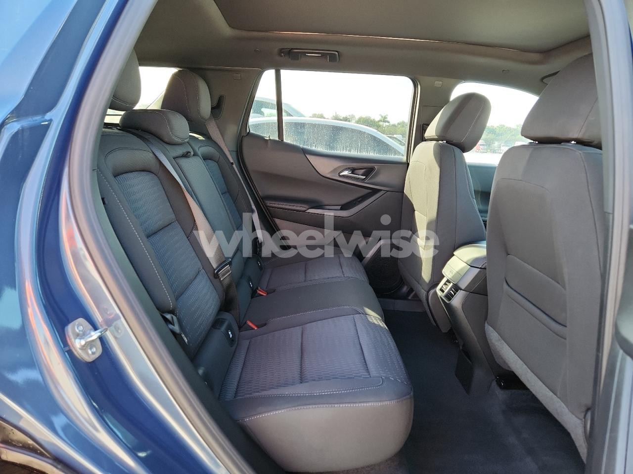 Photo 11 of 2025 CHEVROLET EQUINOX LT (VIN 9362NN6A69B050001)
