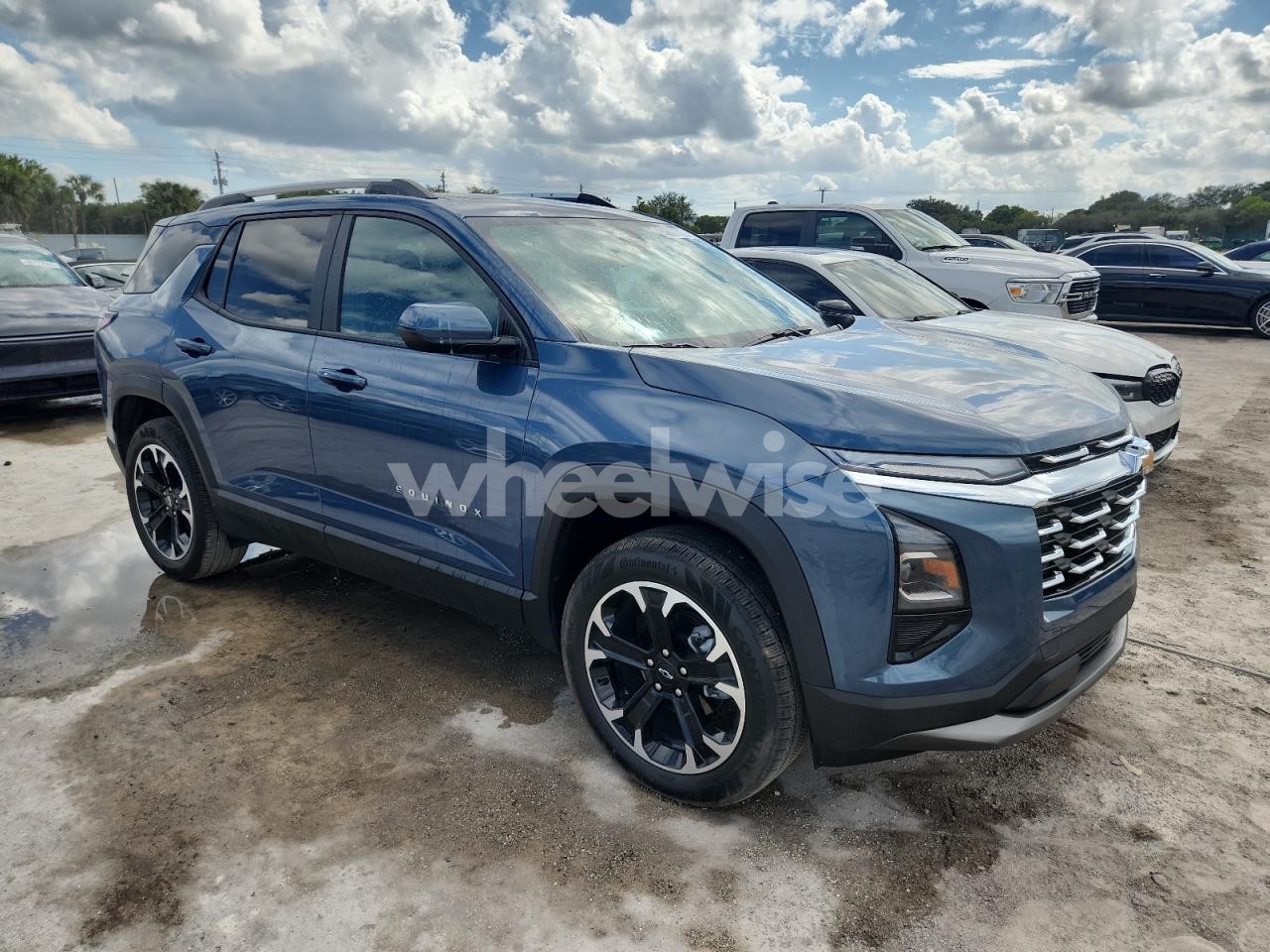 Photo 4 of 2025 CHEVROLET EQUINOX LT (VIN 9362NN6A69B050001)