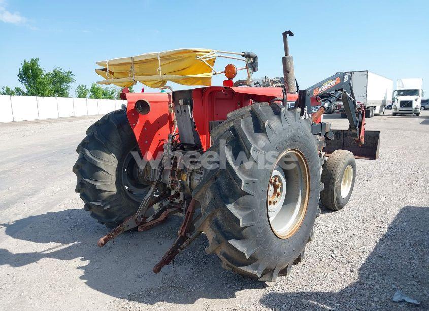Photo 4 of 1995 Massey Ferguson TRACTOR (VIN 9A347079)