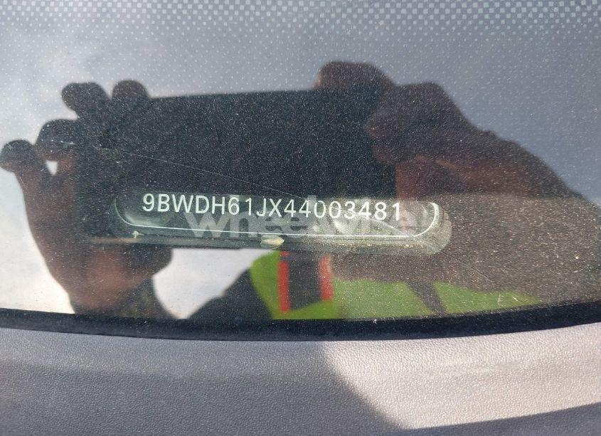 Photo 14 of 2004 Volkswagen Gti VR6 (VIN 9BWDH61JX44003481)