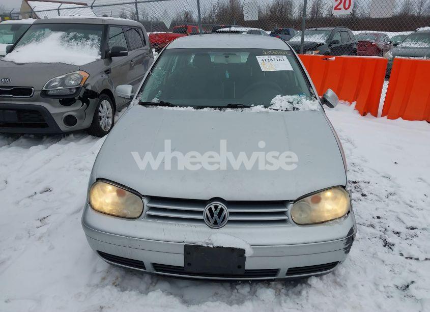 Photo 12 of 2005 Volkswagen Golf GL 2.0L (VIN 9BWFL61J054001568)