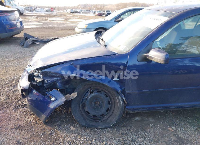 Photo 18 of 2004 Volkswagen Golf GL 2.0L (VIN 9BWFL61J544011236)