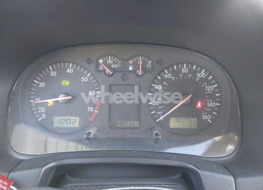 Photo 7 of 2004 Volkswagen Golf GL 2.0L (VIN 9BWFL61J544011236)