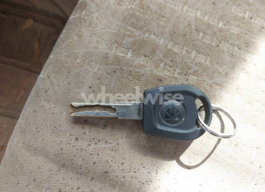 Photo 11 of 2005 Volkswagen Golf GL 2.0L (VIN 9BWFL61J854018019)