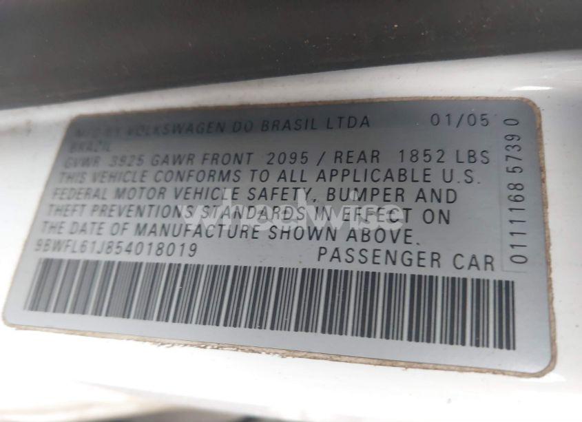 Photo 9 of 2005 Volkswagen Golf GL 2.0L (VIN 9BWFL61J854018019)