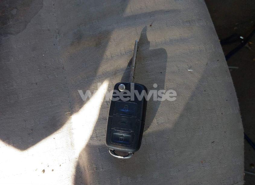 Photo 11 of 2005 Volkswagen Golf GL TDI (VIN 9BWFR61J354015902)