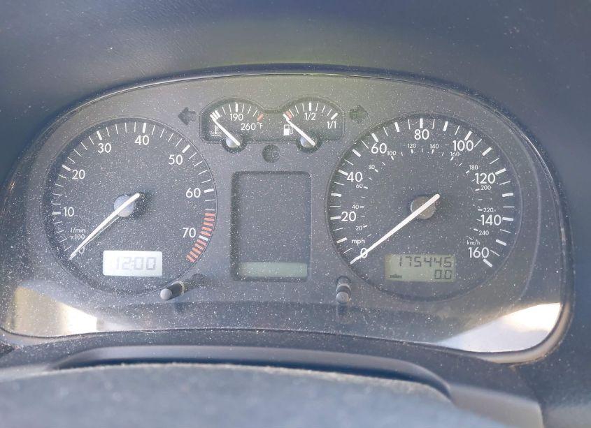 Photo 7 of 2005 Volkswagen Golf GLS 2.0L (VIN 9BWGL61J254029344)