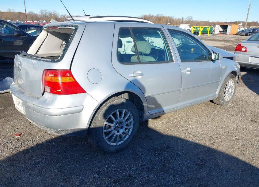 Photo 4 of 2004 Volkswagen Golf GLS 2.0L (VIN 9BWGL61J444041994)