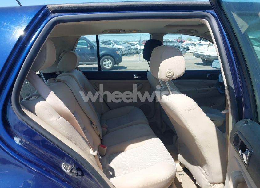 Photo 8 of 2006 Volkswagen Golf GLS 2.0L (VIN 9BWGL61J464011980)