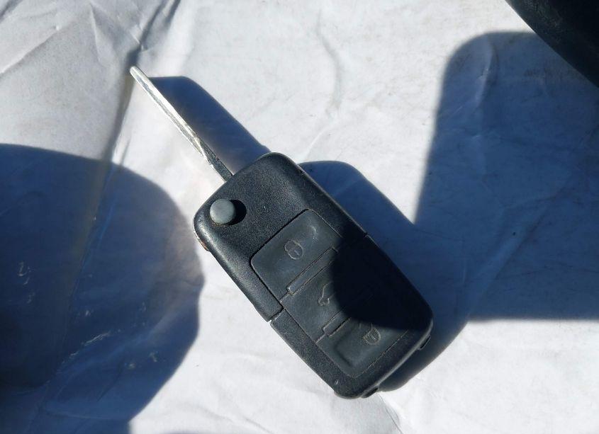 Photo 11 of 2005 Volkswagen Golf GLS 2.0L (VIN 9BWGL61J654034823)