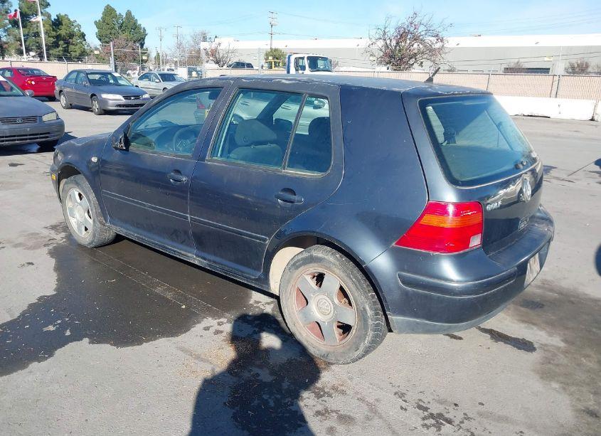 Photo 3 of 2005 Volkswagen Golf GLS 2.0L (VIN 9BWGL61J654034823)