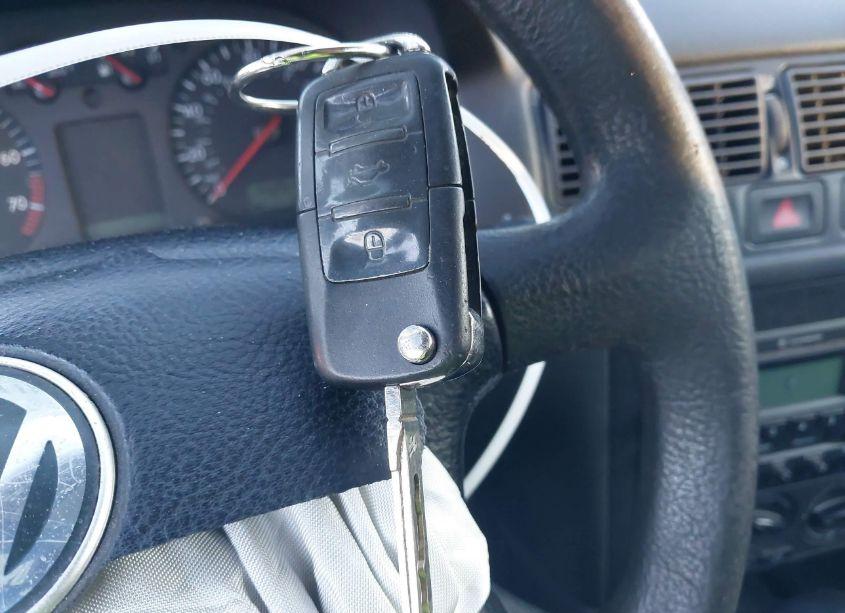 Photo 11 of 2006 Volkswagen Golf GLS 2.0L (VIN 9BWGL61J764011861)