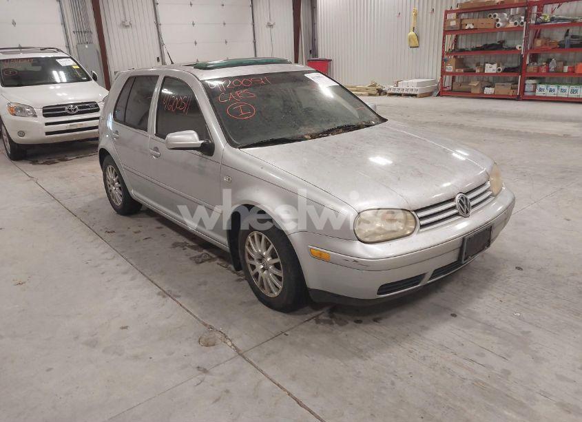 2004 Volkswagen Golf GLS 2.0L (VIN 9BWGL61JX44000589) main photo