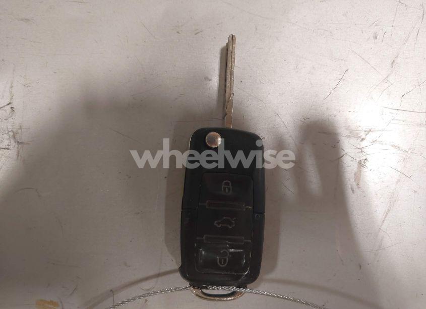 Photo 11 of 2004 Volkswagen Golf GLS 2.0L (VIN 9BWGL61JX44000589)