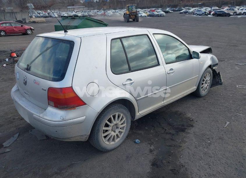 Photo 4 of 2005 Volkswagen Golf GLS TDI (VIN 9BWGR61J054001055)