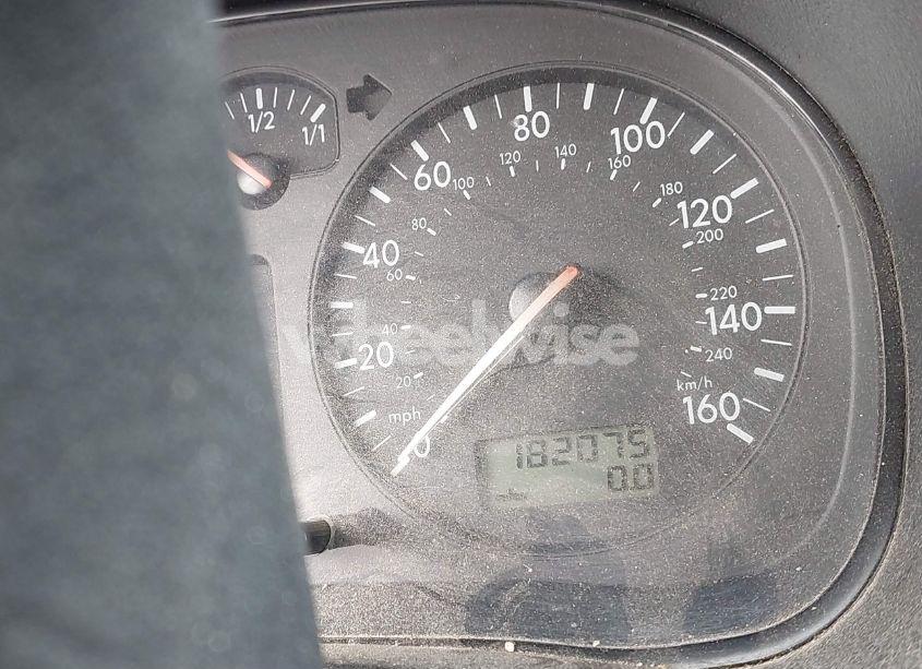 Photo 7 of 2005 Volkswagen Golf GLS TDI (VIN 9BWGR61J454001608)