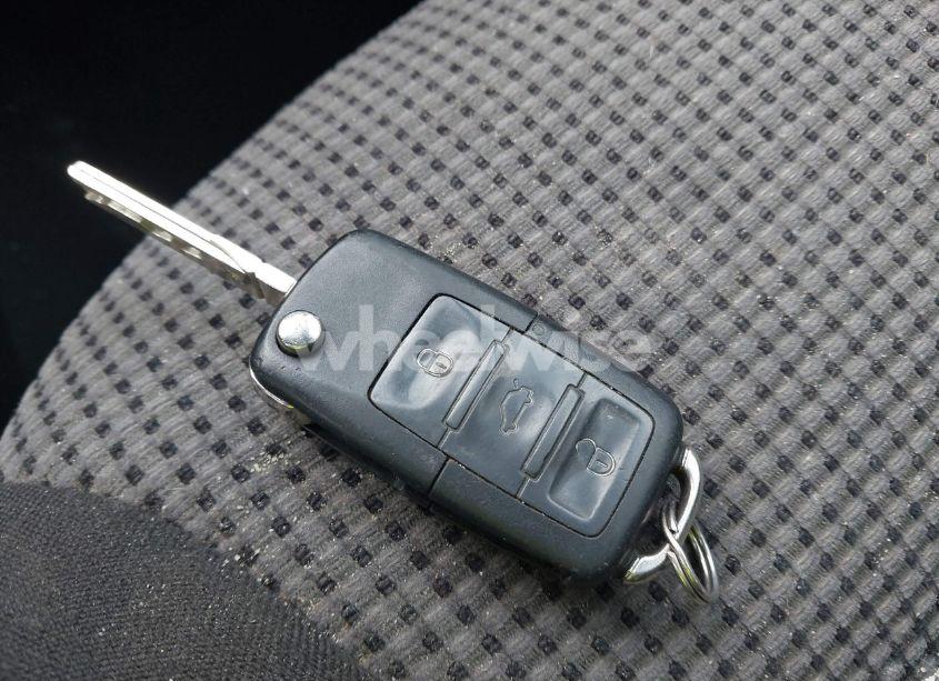 Photo 11 of 2005 Volkswagen Golf GLS TDI (VIN 9BWGR61J554016277)