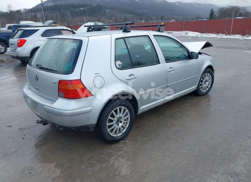 Photo 4 of 2005 Volkswagen Golf GLS TDI (VIN 9BWGR61J554016277)