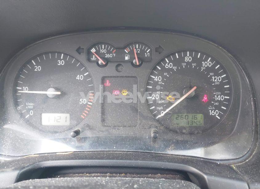 Photo 7 of 2005 Volkswagen Golf GLS TDI (VIN 9BWGR61J554016277)