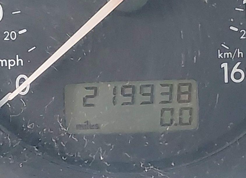 Photo 15 of 2004 Volkswagen Golf GLS TDI (VIN 9BWGR61J944017219)