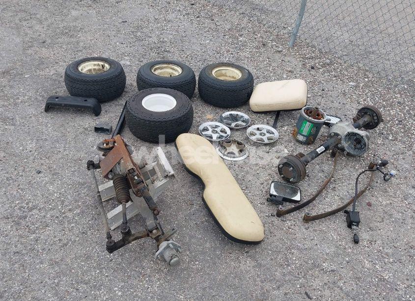 Photo 11 of 1998 Club Car GOLF CART (VIN A9814655485)