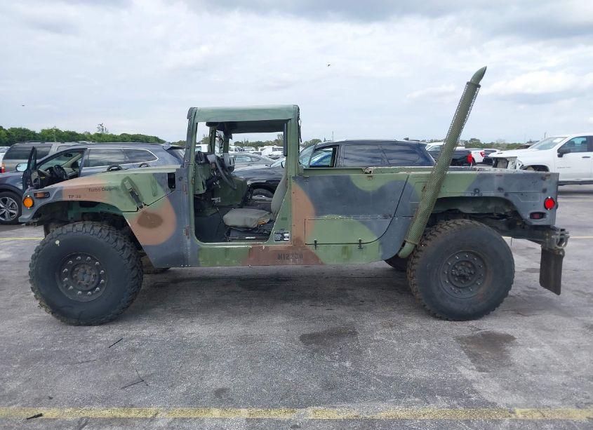 Photo 13 of 2006 American General H1 (VIN AA8072240)