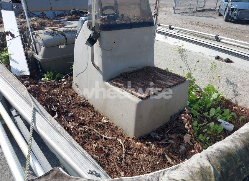 Photo 14 of 2003 Alumacraft Boat (VIN ACBW3082K203)