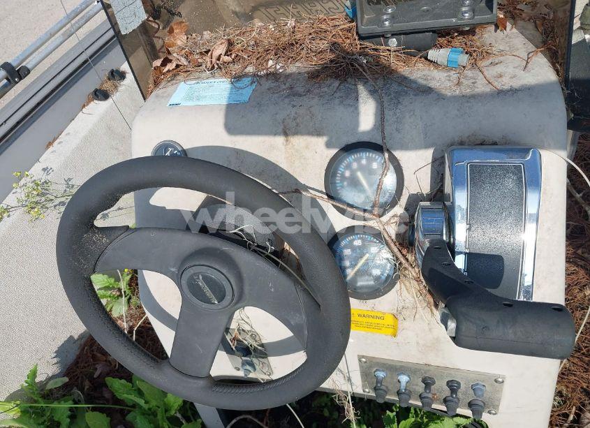 Photo 7 of 2003 Alumacraft Boat (VIN ACBW3082K203)