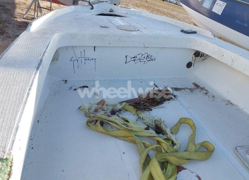 Photo 7 of 1998 Action Craft COASTLINE (VIN AFQ17198H889)