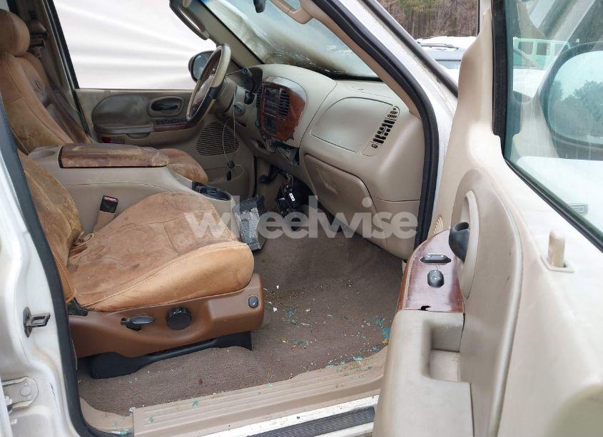 Photo 5 of 2003 Ford F150 (VIN AL03AN00X00023990)