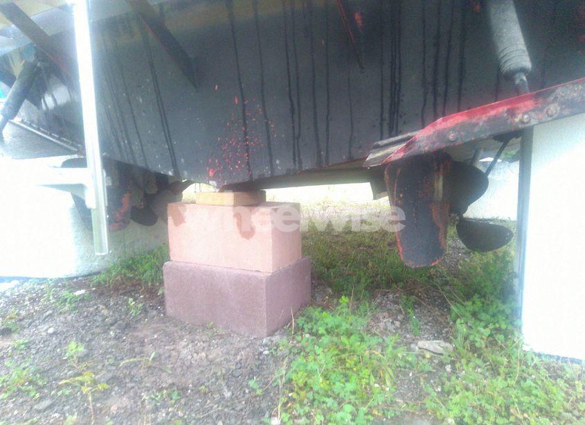 Photo 10 of 1983 Cruisers Yachts MARINETTE (VIN ALC814110183)