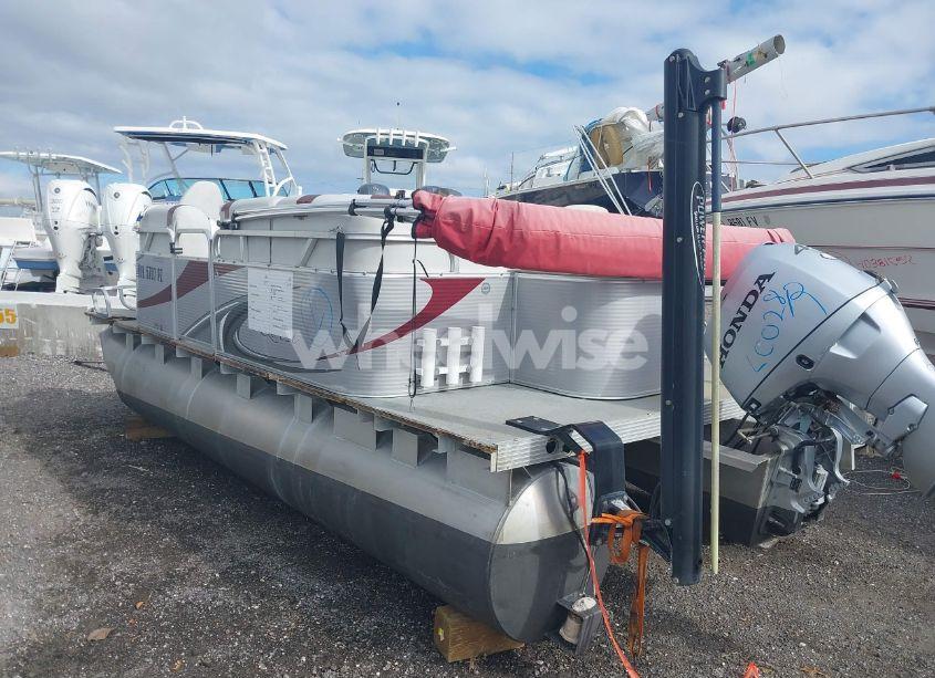 Photo 3 of 2016 Apex Other N/A (VIN APX20340G516)