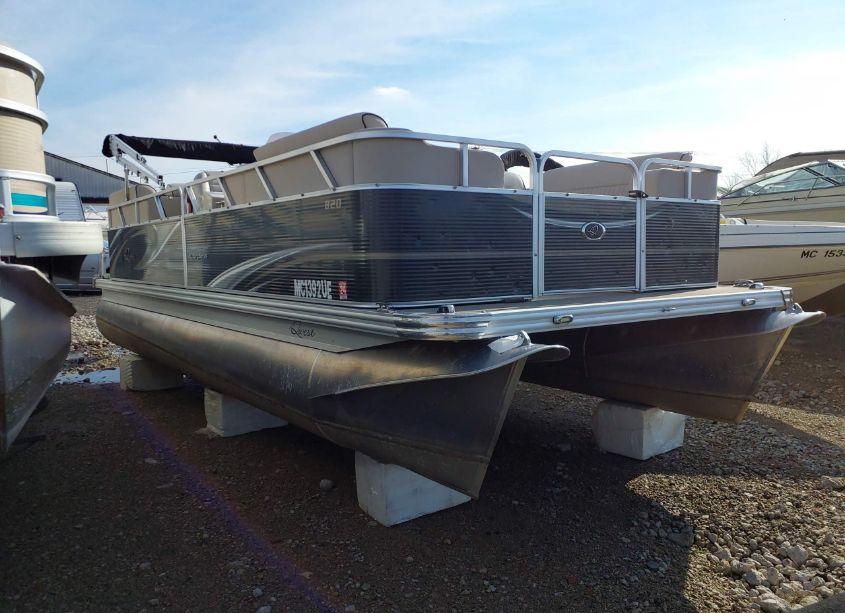 2018 Apex Other N/A (VIN APX25631D818) main photo