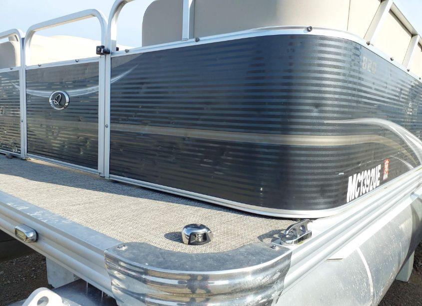 Photo 12 of 2018 Apex Other N/A (VIN APX25631D818)