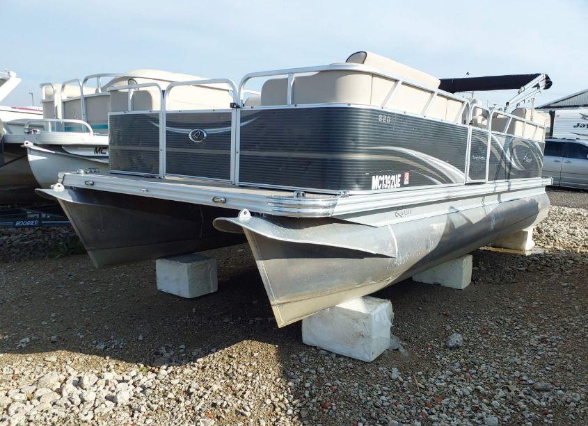 Photo 2 of 2018 Apex Other N/A (VIN APX25631D818)