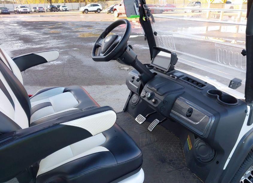 Photo 5 of 2024 Golf Cart GOLF CART (VIN BD0527185)