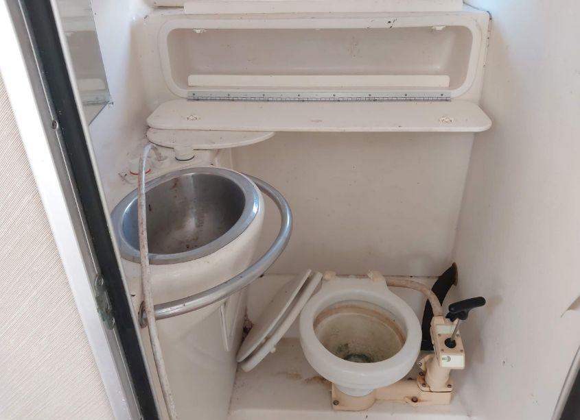 Photo 13 of 1994 Maxum Other N/A (VIN BL2A68MJC494)