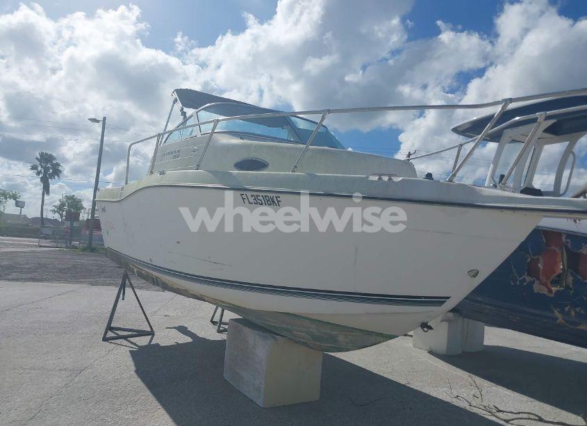 1998 Seaswirl Boat (VIN BRCN085CJ798) main photo