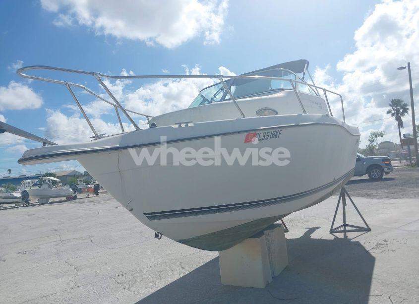 Photo 2 of 1998 Seaswirl Boat (VIN BRCN085CJ798)