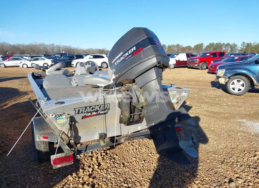 Photo 10 of 1995 Basstracker Boat N/A (VIN BUJ06619B595)