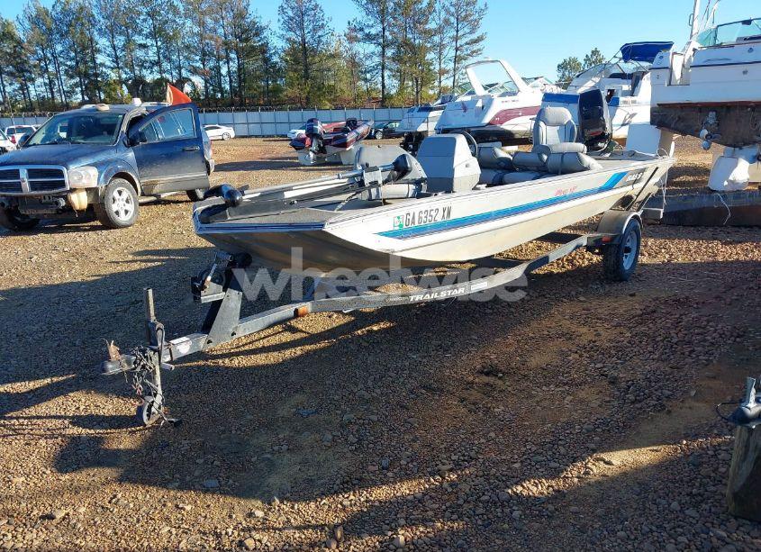 Photo 2 of 1995 Basstracker Boat N/A (VIN BUJ06619B595)