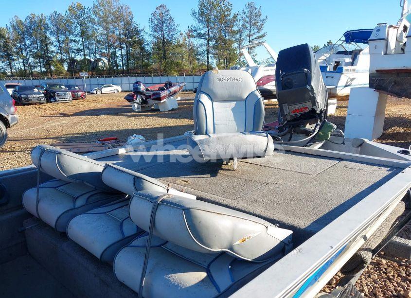 Photo 8 of 1995 Basstracker Boat N/A (VIN BUJ06619B595)