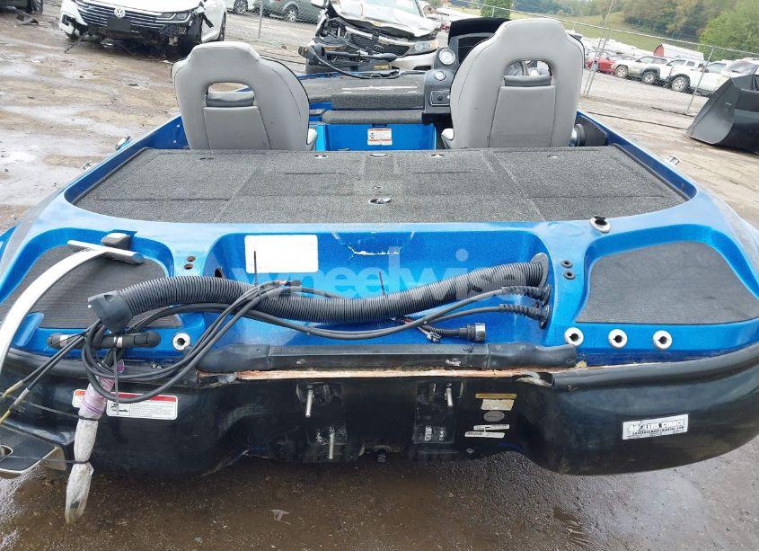 Photo 6 of 2019 Tracker Nitro Z19 (VIN BUJ20433B919)