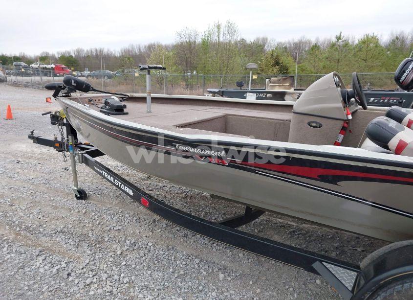 Photo 6 of 2002 Tracker Unknown N/A (VIN BUJ2475DC202)